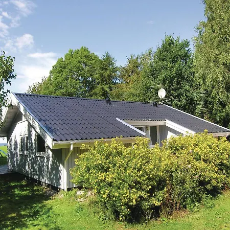 Holiday Gyldenrisvej V Holiday home