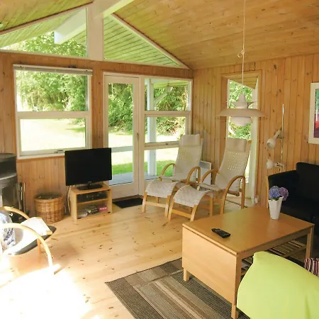 Holiday home Holiday Gyldenrisvej V