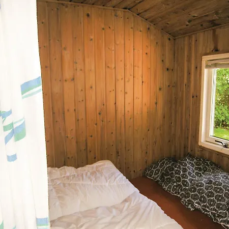 Holiday home Holiday Gyldenrisvej V Skattebolle