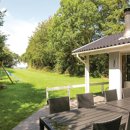 Holiday Gyldenrisvej V * Skattebolle